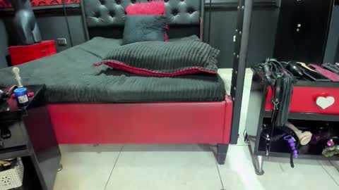 jaylen_bdsm online show from March 26, 11:49 am