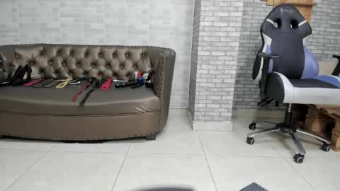 jaylen_bdsm online show from April 23, 12:04 pm