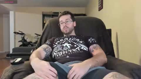 Snapshot of jayxcee_official chatting on January 19, 1:20 am jayxcee OFFICIAL online show from January 19, 1:20 am