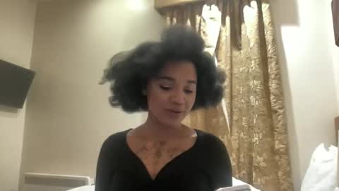 jazminetea online show from April 29, 11:00 pm