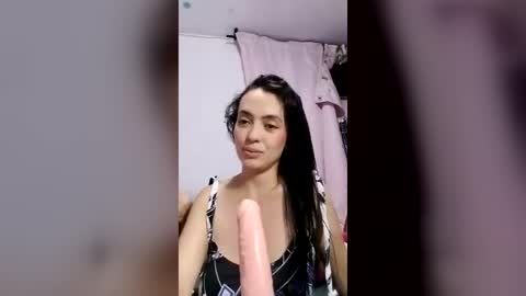 jazminojeda online show from July 25, 5:16 am