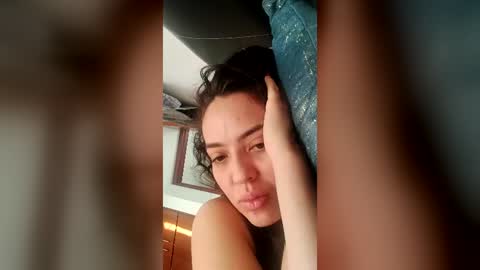 jazminojeda online show from August 2, 11:19 am