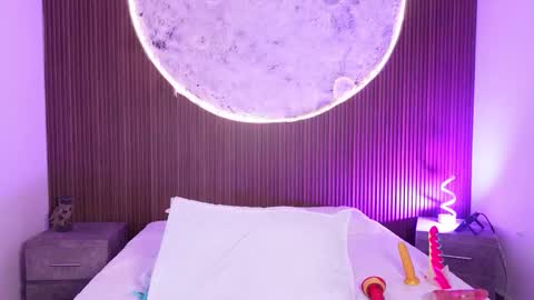 Snapshot of jazminrusso_ chatting on February 3, 6:51 am Jazminrusso online show from February 3, 6:51 am