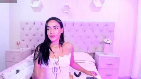 Snapshot of jazminrusso_ chatting on April 3, 5:16 am Jazminrusso online show from April 3, 5:16 am
