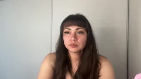 Snapshot of jazzy_lux chatting on May 25, 1:55 am jazzy_lux online show from May 25, 1:55 am