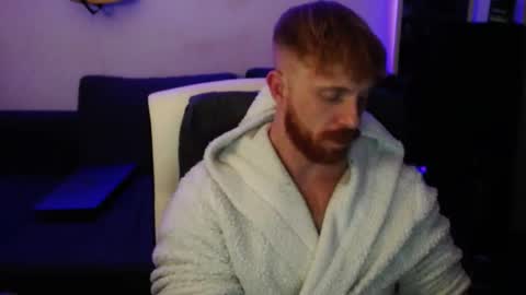 jb_cams online show from January 14, 11:05 pm