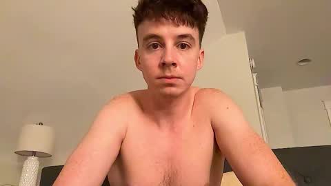 Snapshot of jcob1819 chatting on December 22, 12:18 am jcob1819 online show from December 22, 12:18 am