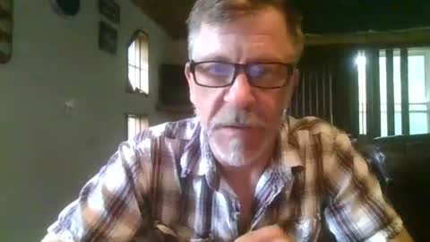 jdgiddy69 online show from June 23, 11:03 pm