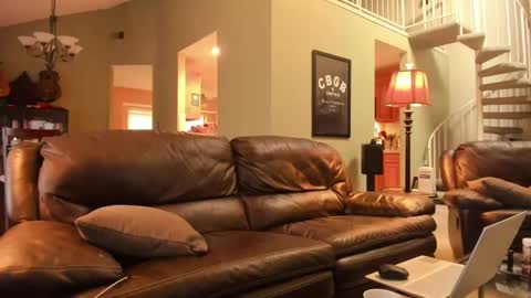 JDinEuless online show from October 5, 1:09 pm