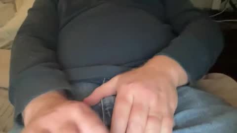 jdog31982 online show from February 22, 9:35 pm