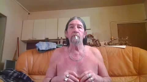 jeanclaude1959 online show from June 14, 6:10 pm