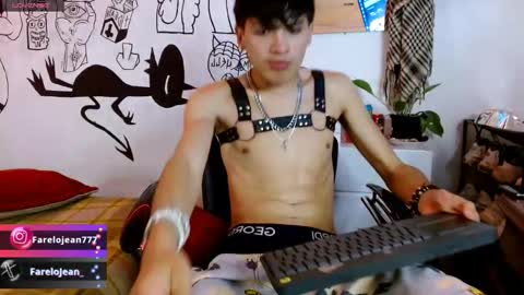 Jean online show from November 5, 9:26 pm