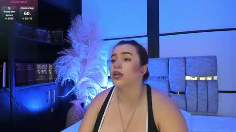 Jeanne Williams online show from May 1, 1:05 pm