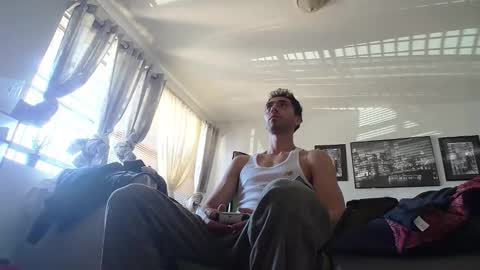 Snapshot of jeanpierbello7 chatting on May 1, 4:33 pm jean pier bello Silva online show from May 1, 4:33 pm