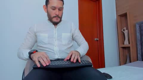 Jeanpiere online show from March 6, 3:36 am