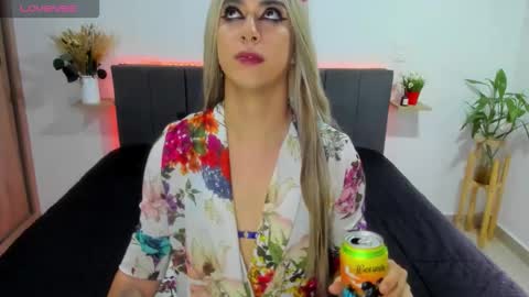  ashley   online show from November 4, 6:18 pm