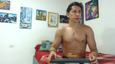 Snapshot of jeffsexybody chatting on June 29, 9:59 am Jeff online show from June 29, 9:59 am