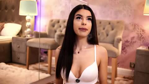 jelly__beanss online show from May 25, 5:02 am