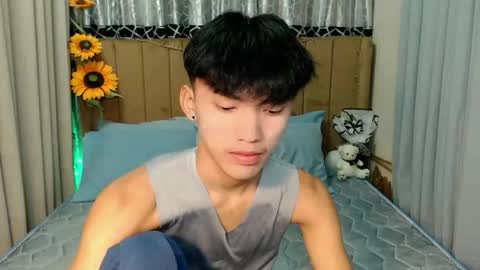 jemart_urnaughtboy online show from June 30, 11:44 am