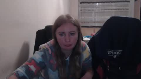 JenisAndPeter online show from December 18, 6:25 pm