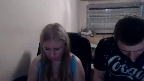 Snapshot of jenisandpeter chatting on June 26, 6:56 pm JenisAndPeter online show from June 26, 6:56 pm