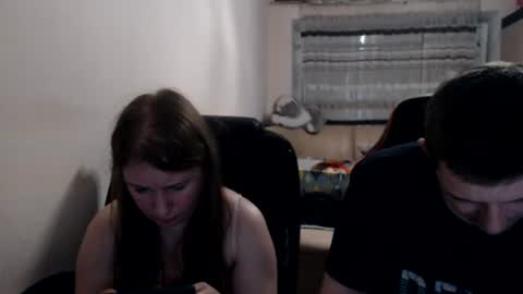 Snapshot of jenisandpeter chatting on July 7, 7:40 pm JenisAndPeter online show from July 7, 7:40 pm