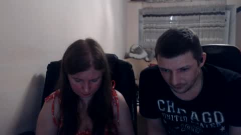 Snapshot of jenisandpeter chatting on July 9, 8:13 pm JenisAndPeter online show from July 9, 8:13 pm