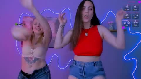 jenna_elayne online show from May 17, 12:01 pm