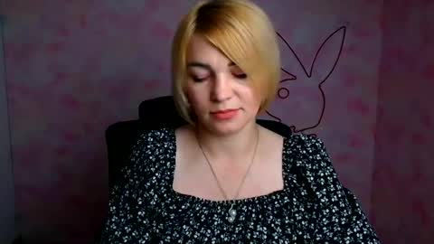Jennifer online show from June 22, 5:37 am