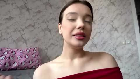 Jenni online show from June 16, 6:49 am