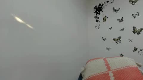 Snapshot of jenniferloveyou chatting on June 20, 11:57 am jenniferloveyou online show from June 20, 11:57 am
