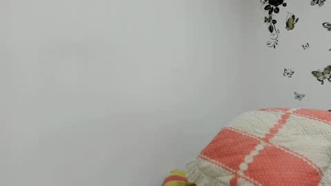 Snapshot of jenniferloveyou chatting on June 25, 10:47 pm jenniferloveyou online show from June 25, 10:47 pm