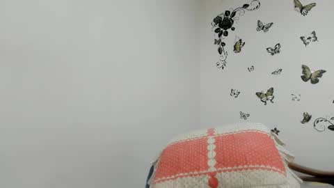 Snapshot of jenniferloveyou chatting on June 30, 4:52 pm jenniferloveyou online show from June 30, 4:52 pm