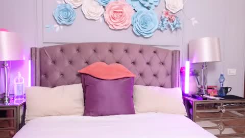 JenniferLovveX online show from July 13, 4:48 am
