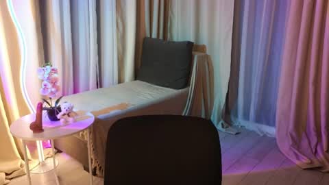 jenny_bunny_ online show from June 11, 1:27 am