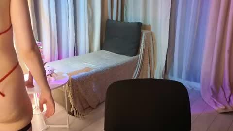 jenny_bunny_ online show from June 11, 2:53 am