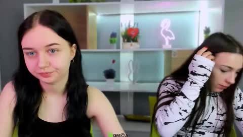 jenny_donne online show from February 25, 6:12 am