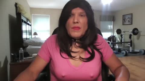 Snapshot of jenny_gurl2021 chatting on July 28, 8:01 pm jenny gurl online show from July 28, 8:01 pm