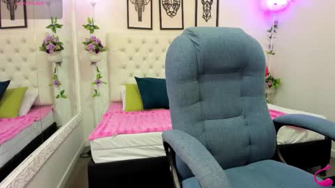 jenny_stark online show from March 13, 11:28 am