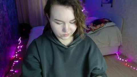 Jenny online show from May 6, 4:19 am