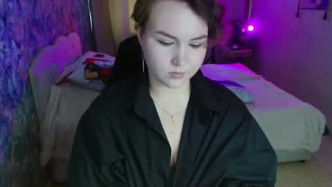 Jenny online show from July 23, 8:23 am