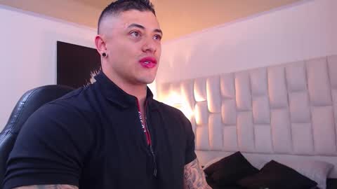 Jeremy lane online show from November 16, 3:39 pm