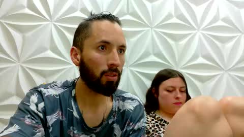 Snapshot of jerryandjessicaa chatting on January 16, 12:14 am Jess y Jerry online show from January 16, 12:14 am