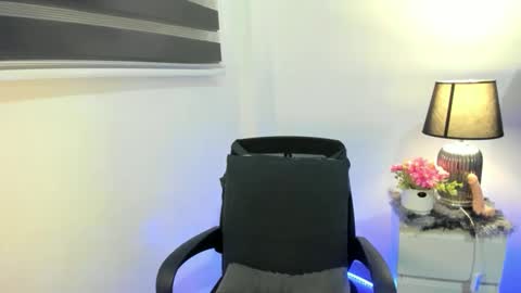 jersthebigasscockxxx online show from October 16, 5:19 am