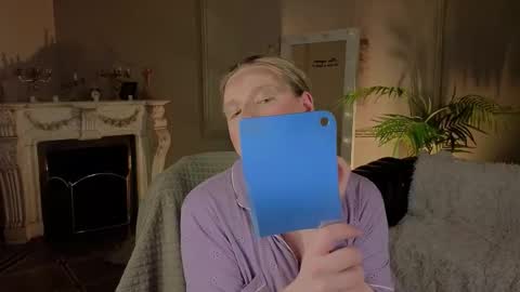 Snapshot of jes_solar chatting on February 5, 5:50 pm jes_solar online show from February 5, 5:50 pm