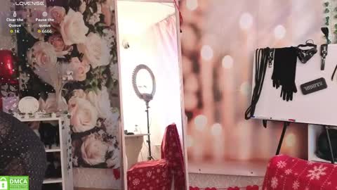 jesica_moon_peachyy online show from May 21, 4:19 am