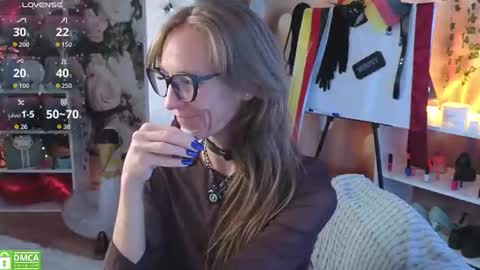 Snapshot of jesica_moon_peachyy chatting on July 3, 4:08 am jesica_moon_peachyy online show from July 3, 4:08 am