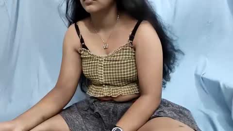 Jesmin online show from May 22, 6:46 pm