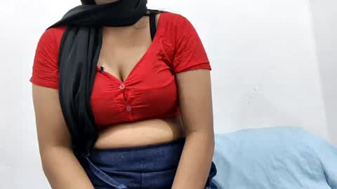Jesmin online show from July 23, 5:55 pm