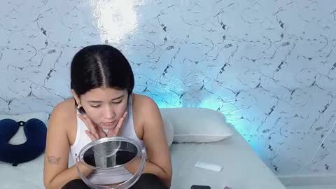 Hello we are Jesse and Dante. online show from October 24, 3:58 am